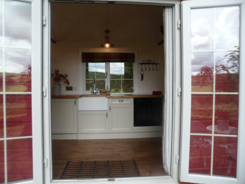 Villa Borthwickbrae Shepherd'S Hut Hawick Exterior foto